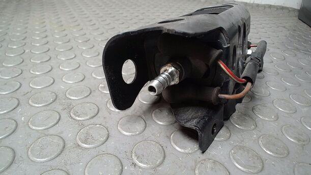 Foto: KRAFTSTOFFPUMPE eines VW Passat 2.0 TDI DPF