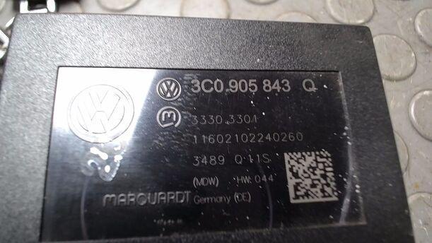 Foto: ZÜNDSCHLOSS/ SCHLIESSZYLINDER eines VW Passat 2.0 TDI DPF