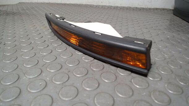 Foto: BLINKER RECHTS eines VW Passat 2.0 TDI DPF