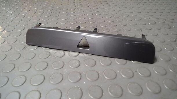 Foto: BLENDE WARNBLINKSCHALTER eines VW Passat 2.0 TDI DPF