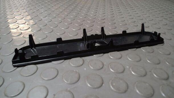 Foto: BLENDE WARNBLINKSCHALTER eines VW Passat 2.0 TDI DPF