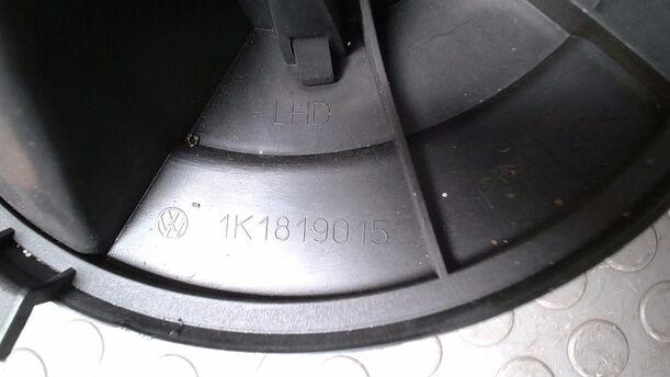 Foto: HEIZUNGSGEBLÄSE eines VW Passat 2.0 TDI DPF