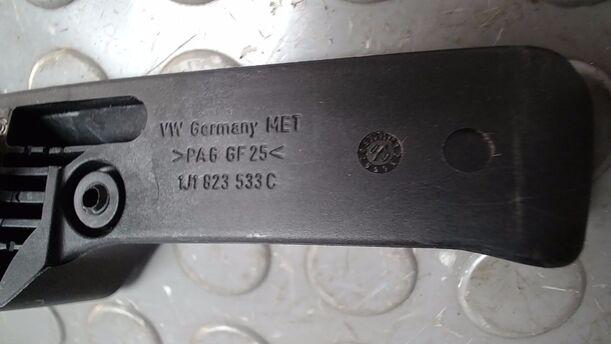 Foto: GRIFF HAUBENZUG eines VW Passat 2.0 TDI DPF