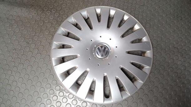 Foto: EINZELNE RADKAPPE/ RADECKEL 16 ZOLL eines VW Passat 2.0 TDI DPF Trendline