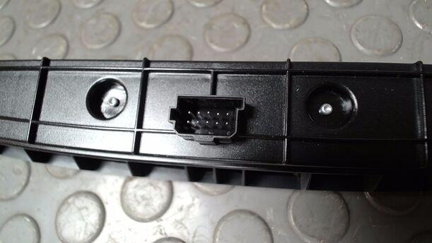 Foto: SCHALTER WARNBLINKANLAGE/ SCHALTERLEISTE MITTELKONSOLE eines Smart smart forfour