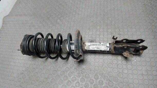Foto: FEDERBEIN VORNE LINKS eines Ford Fiesta 1.25 Trendline