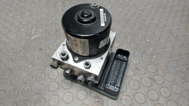 Foto: HAUPTBREMSAGGREGAT ABS eines Ford Fiesta 1.25 Trendline