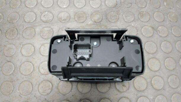 Foto: LICHTSCHALTER eines Ford Fiesta 1.25 Join