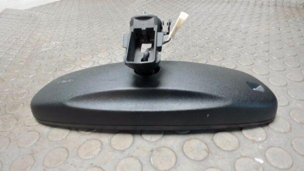Foto: INNENSPIEGEL ( AUTOMISCH ABBLENDEN ) eines Ford Fiesta 1.25 Join