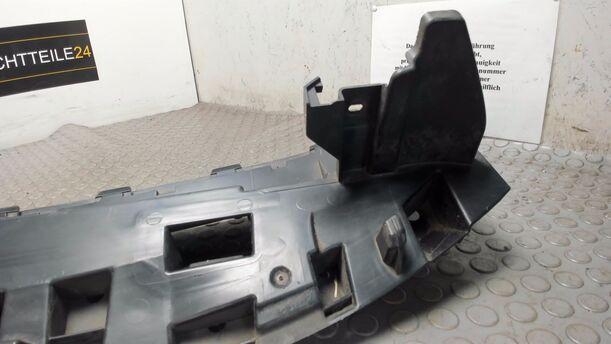 Foto: UNTERFAHRSCHUTZ eines Ford Fiesta 1.25 Trendline
