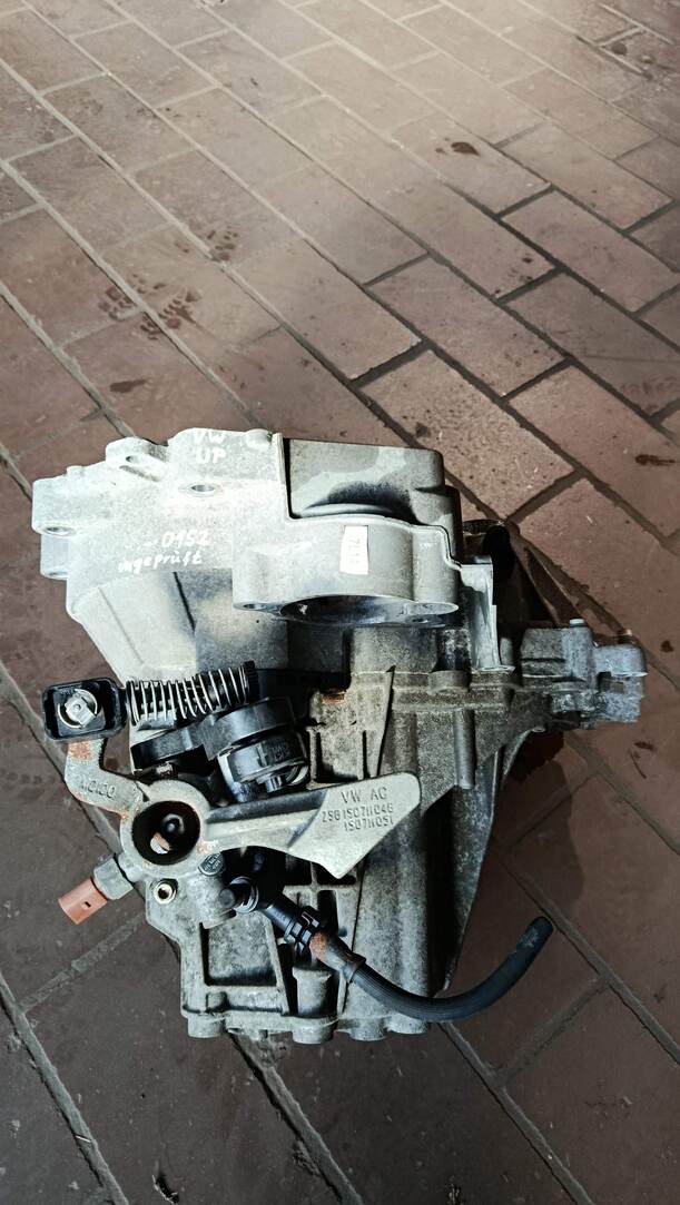 Foto: SCHALTGETRIEBE 5 GANG ( UNGEPRÜFT ) eines VW up!