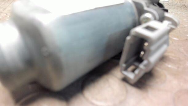 Foto: FENSTERHEBERMOTOR VORNE LINKS eines VW up!
