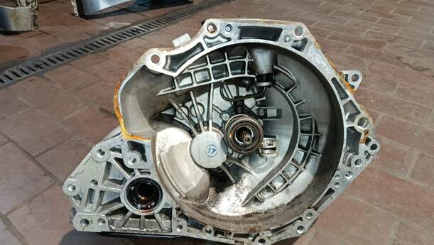 Foto: SCHALTGETRIEBE F13 4,29 eines Opel Corsa 1.2 16V