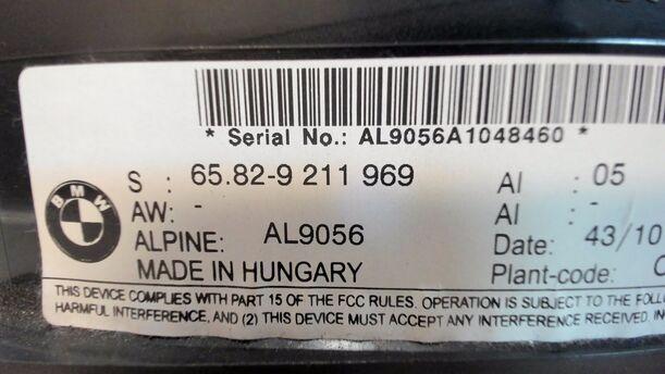 Foto: DISPLAY / BILDSCHIRM / BORDCOMPUTER eines BMW 320d DPF Touring Aut. CL