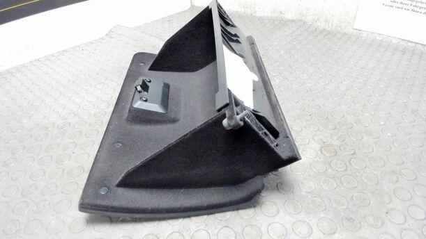 Foto: HANDSCHUHFACH eines BMW 320d DPF Touring Aut. CL