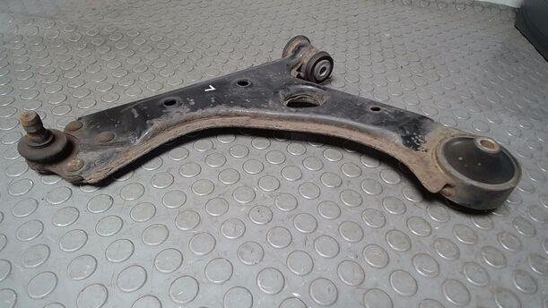 Foto: QUERLENKER VORN LINKS eines Opel Corsa 1.2 16V CL