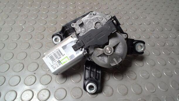 Foto: SCHEIBENWISCHERMOTOR HINTEN ( VALEO ) eines Opel Corsa 1.2 16V CL