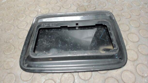 Foto: TANKKLAPPE / TANKDECKEL eines BMW 320d DPF Touring Aut. CL