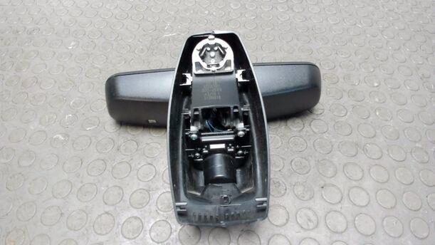 Foto: INNENSPIEGEL ( AUTOMATISCH ABBLENDEN ) eines BMW 320d DPF Touring Aut. CL