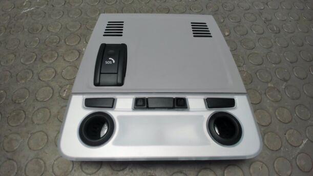 Foto: INNENBELEUCHTUNG  VORN eines BMW 320d DPF Touring Aut. CL