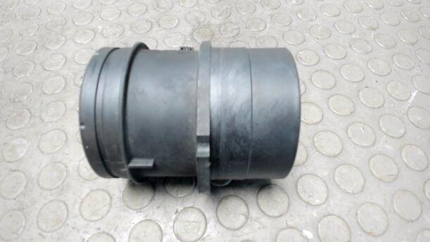 Foto: LUFTMASSENMESSER eines BMW 320d DPF Touring Aut. CL