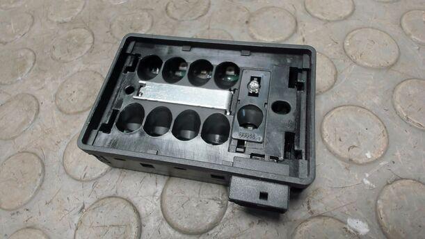 Foto: REGENSENSOR / LICHTSENSOR eines BMW 320d DPF Touring Aut. CL