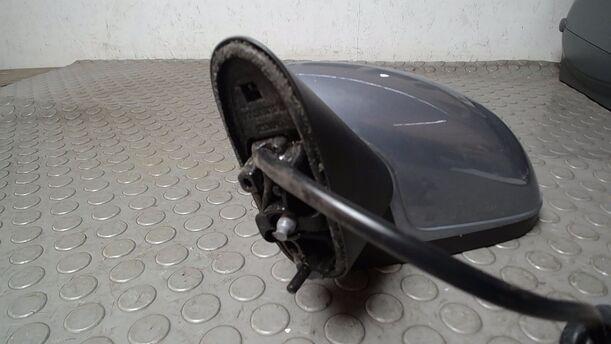 Foto: AUSSENSPIEGEL ELEKTRISCH VERSTELLBAR LINKS eines Opel Corsa 1.2 16V CL