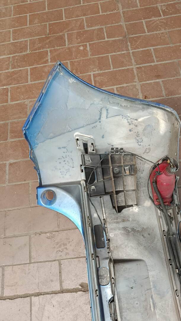 Foto: STOSSFÄNGER / STOßSTANGE HINTEN eines Citroen C4 1.4 16V CL