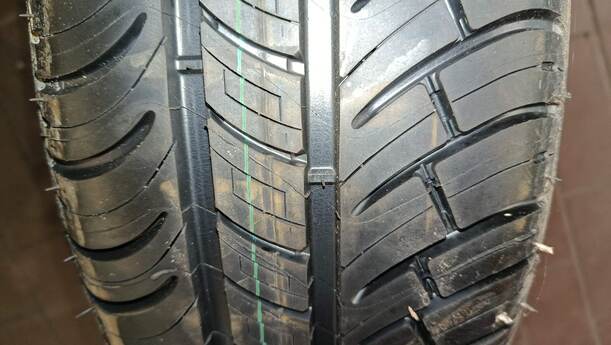 Foto: NOTRAD ( 15 ZOLL ) eines Citroen C4 1.4 16V CL