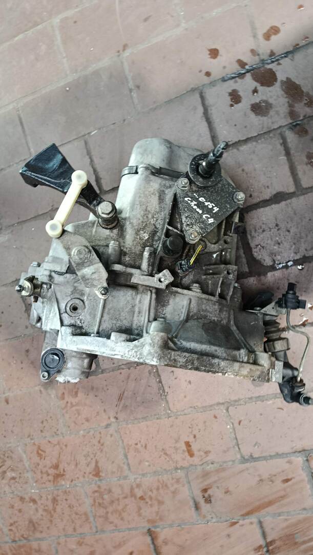 Foto: SCHALTGETRIEBE 5 GANG ( BVM5 ) eines Citroen C4 1.4 16V Cup