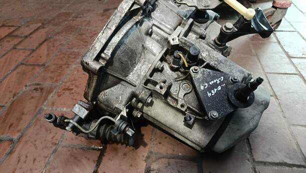 Foto: SCHALTGETRIEBE 5 GANG ( BVM5 ) eines Citroen C4 1.4 16V Cup