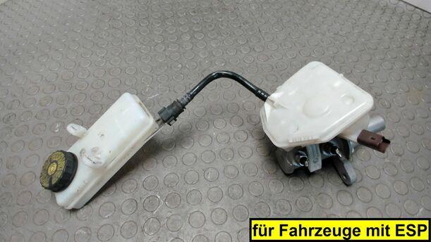Foto: HAUPTBREMSZYLINDER eines Citroen C4 1.4 16V Cup
