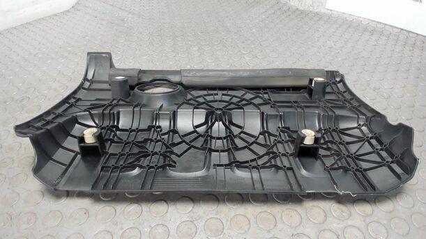 Foto: MOTORABDECKUNG / VERSCHALUNG eines Citroen C4 1.4 16V Cup