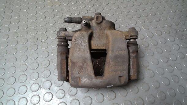 Foto: BREMSSATTEL VORN RECHTS ( BOSCH ) eines Opel Corsa 1.2 16V Cup