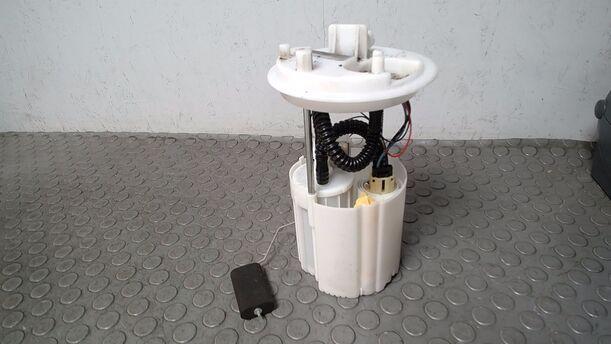 Foto: KRAFTSTOFFPUMPE eines Opel Corsa 1.2 16V Cup