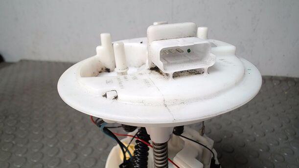Foto: KRAFTSTOFFPUMPE eines Opel Corsa 1.2 16V Cup