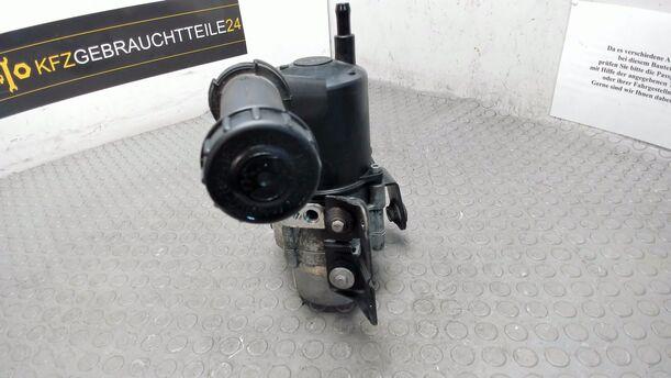 Foto: ELEKTRISCHE SERVOPUMPE eines Citroen C4 1.4 16V Cup
