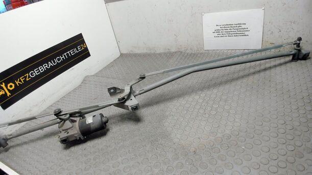Foto: SCHEIBENWISCHERMOTOR VORNE eines Citroen C4 1.4 16V Cup