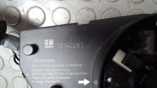 Foto: KOMBISCHALTER/ LENKSTOCKSCHALTER eines Opel Corsa 1.2 16V Cup