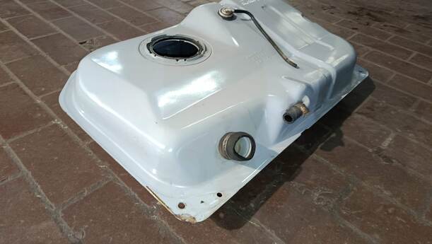 Foto: KRAFTSTOFFTANK eines Ford Fiesta Cup