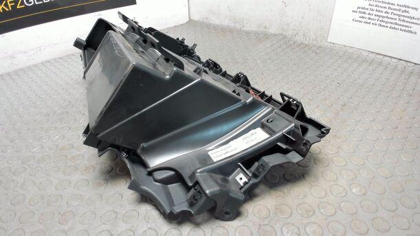 Foto: HANDSCHUHFACH eines BMW 116i Cup
