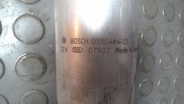 Foto: KRAFTSTOFFPUMPE ( BOSCH ) eines Mercedes-Benz 230 E Cup
