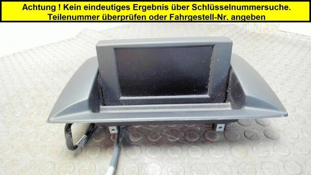 Foto: DISPLAY / BILDSCHIRM NAVIGATIONSSYSTEM ( BUSINESS ) eines BMW 116i