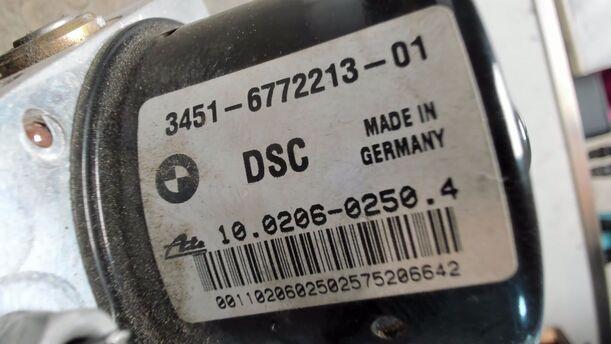 Foto: HAUPTBREMSAGGREGAT ABS ( DSC ) eines BMW 116i