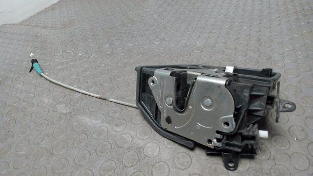 Foto: TÜRSCHLOSS HINTEN LINKS eines BMW 116i