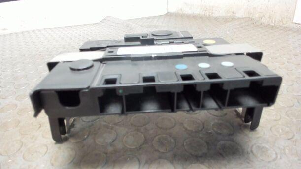 Foto: SICHERUNGSKASTEN BATTERIE eines BMW 116i