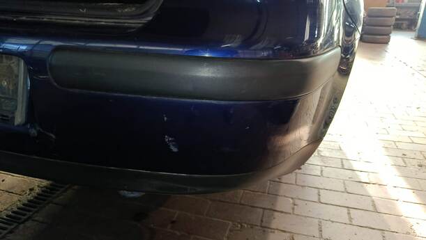 Foto: STOSSFÄNGER / STOßSTANGE HINTEN eines VW Golf 1.4 Cup