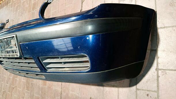 Foto: STOSSFÄNGER / STOßSTANGE VORNE eines VW Golf 1.4 Cup