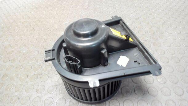 Foto: HEIZUNGSGEBLÄSE eines VW Golf 1.4 Cup