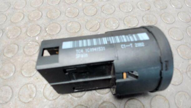 Foto: LICHTSCHALTER eines VW Golf 1.4 Cup